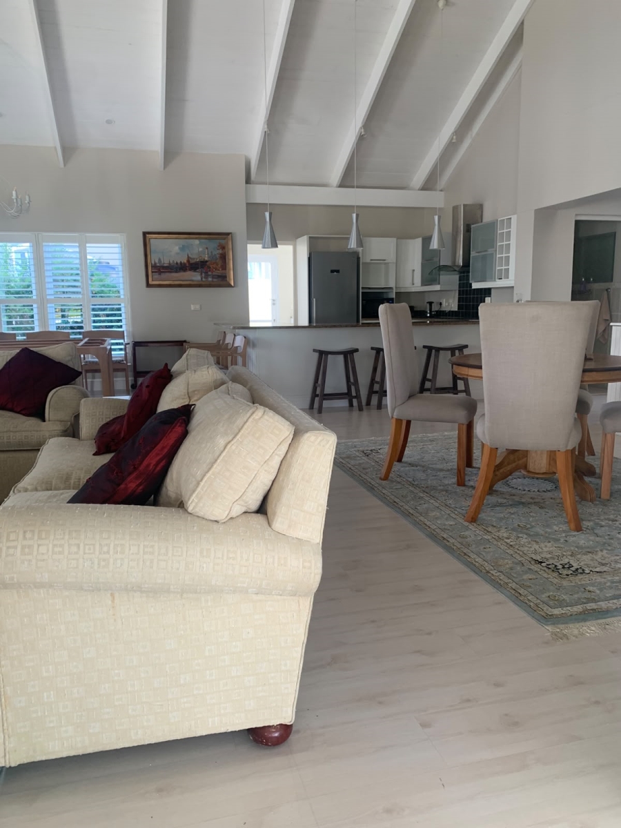 4 Bedroom Property for Sale in Goose Valley Western Cape